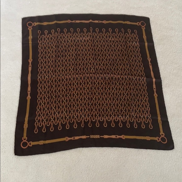 Gucci Vintage Silk Scarf - Picture 5 of 12